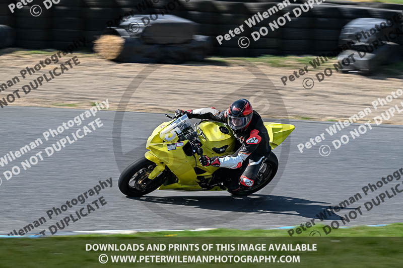enduro digital images;event digital images;eventdigitalimages;lydden hill;lydden no limits trackday;lydden photographs;lydden trackday photographs;no limits trackdays;peter wileman photography;racing digital images;trackday digital images;trackday photos